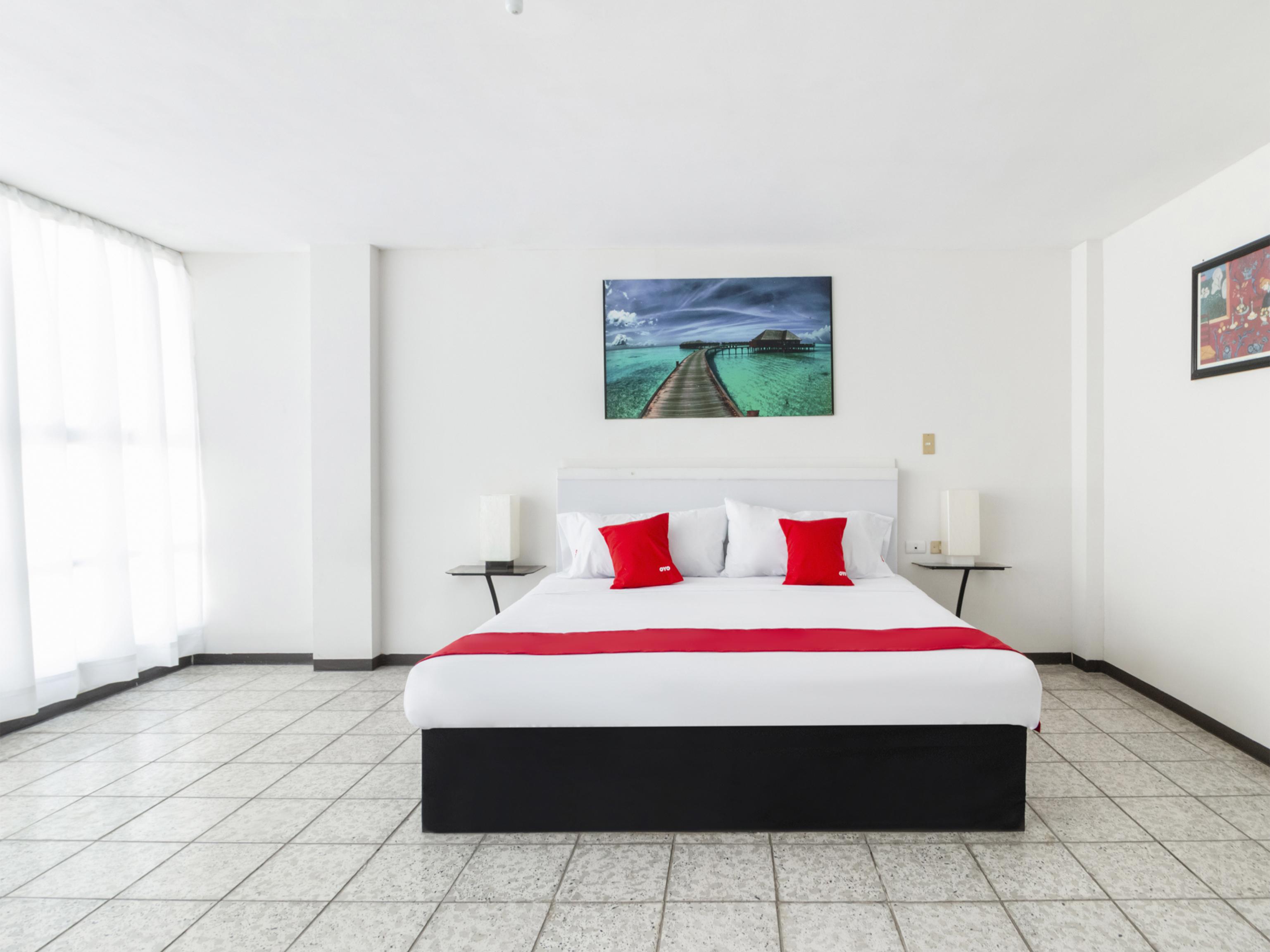 Oyo Hotel Del Llanito, אגואסקליינטס מראה חיצוני תמונה
